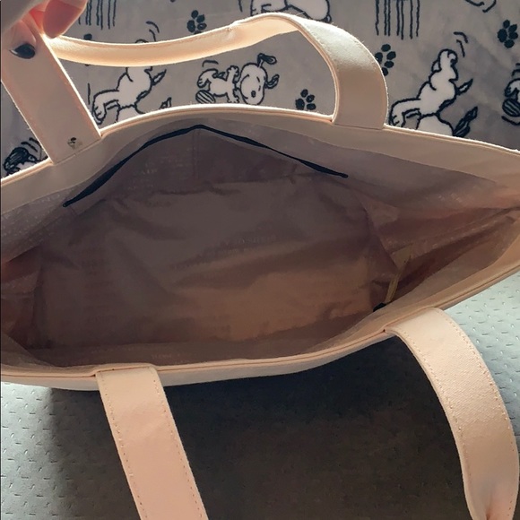 Adorable Kate Spade Handbag - Picture 3 of 7